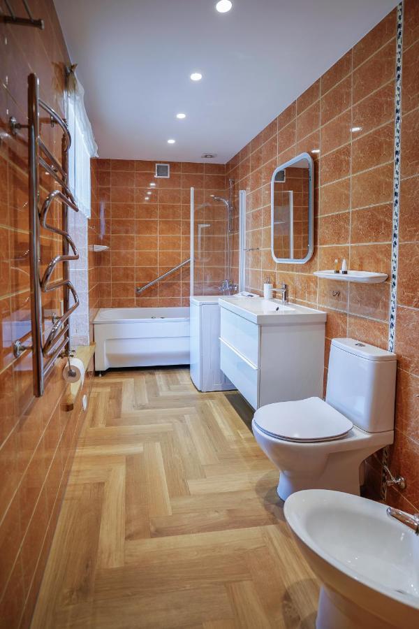 Exclusive Oldnew Apartments In City Center Panevezys Luaran gambar